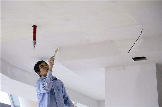 冬天不適合辦公室裝修可不可信？15年施工經(jīng)驗師傅道出真相